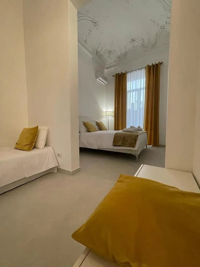 Bed and Breakfast Cutelli Gold Aeroporto di Catania Fontana Rossa Bed & Breakfast